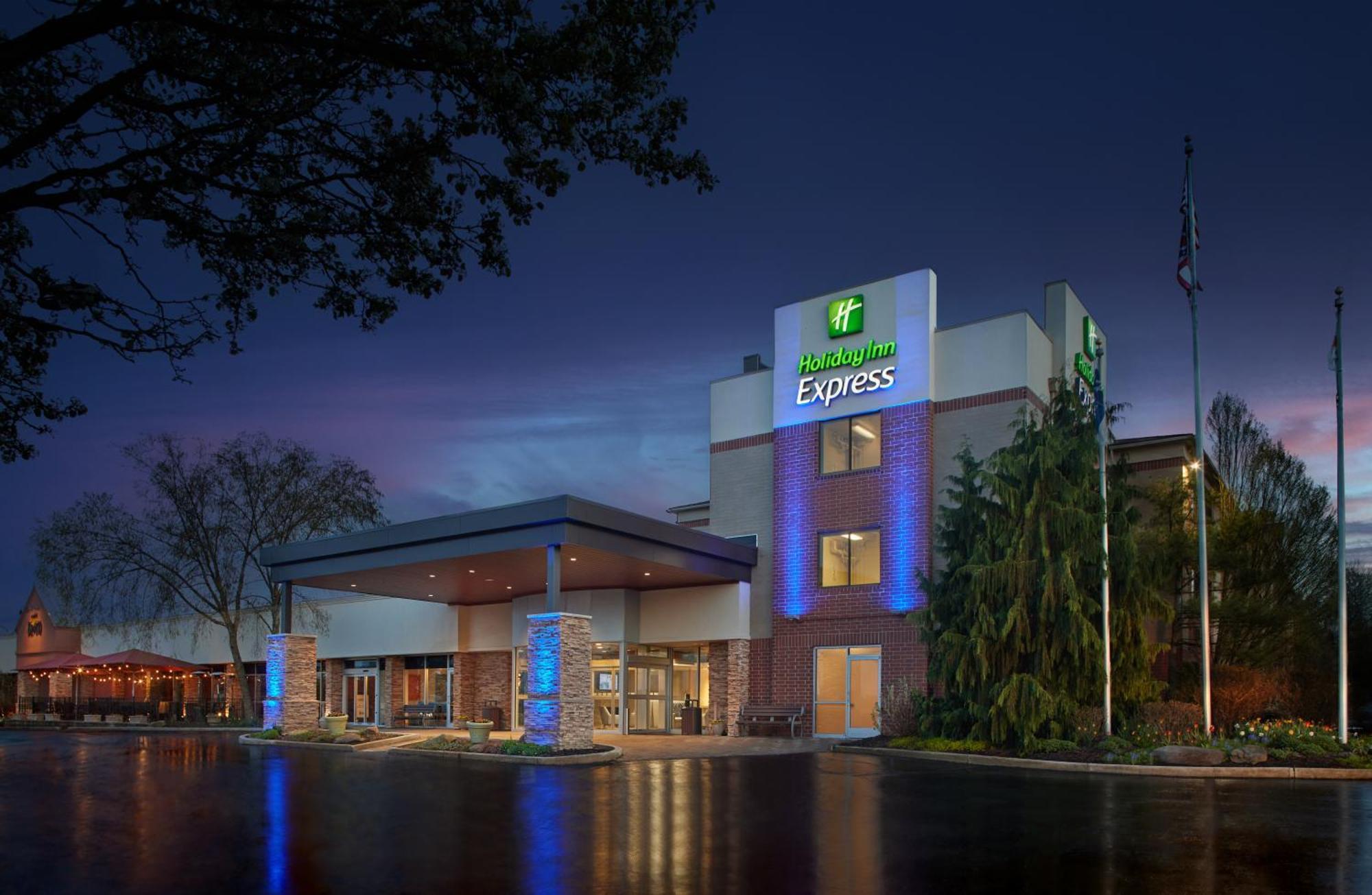 Holiday Inn Express - Akron Nw - Fairlawn, An Ihg Hotel Exterior photo