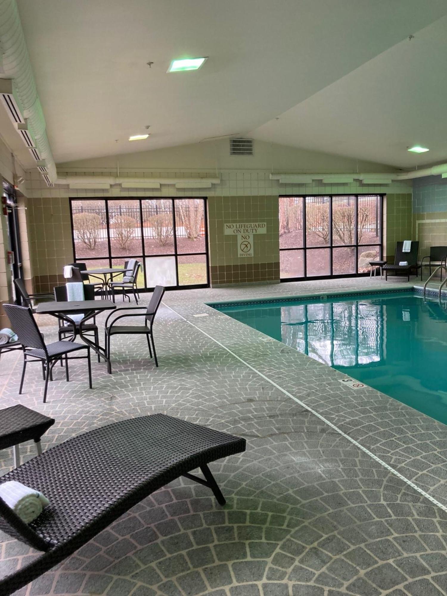 Holiday Inn Express - Akron Nw - Fairlawn, An Ihg Hotel Exterior photo