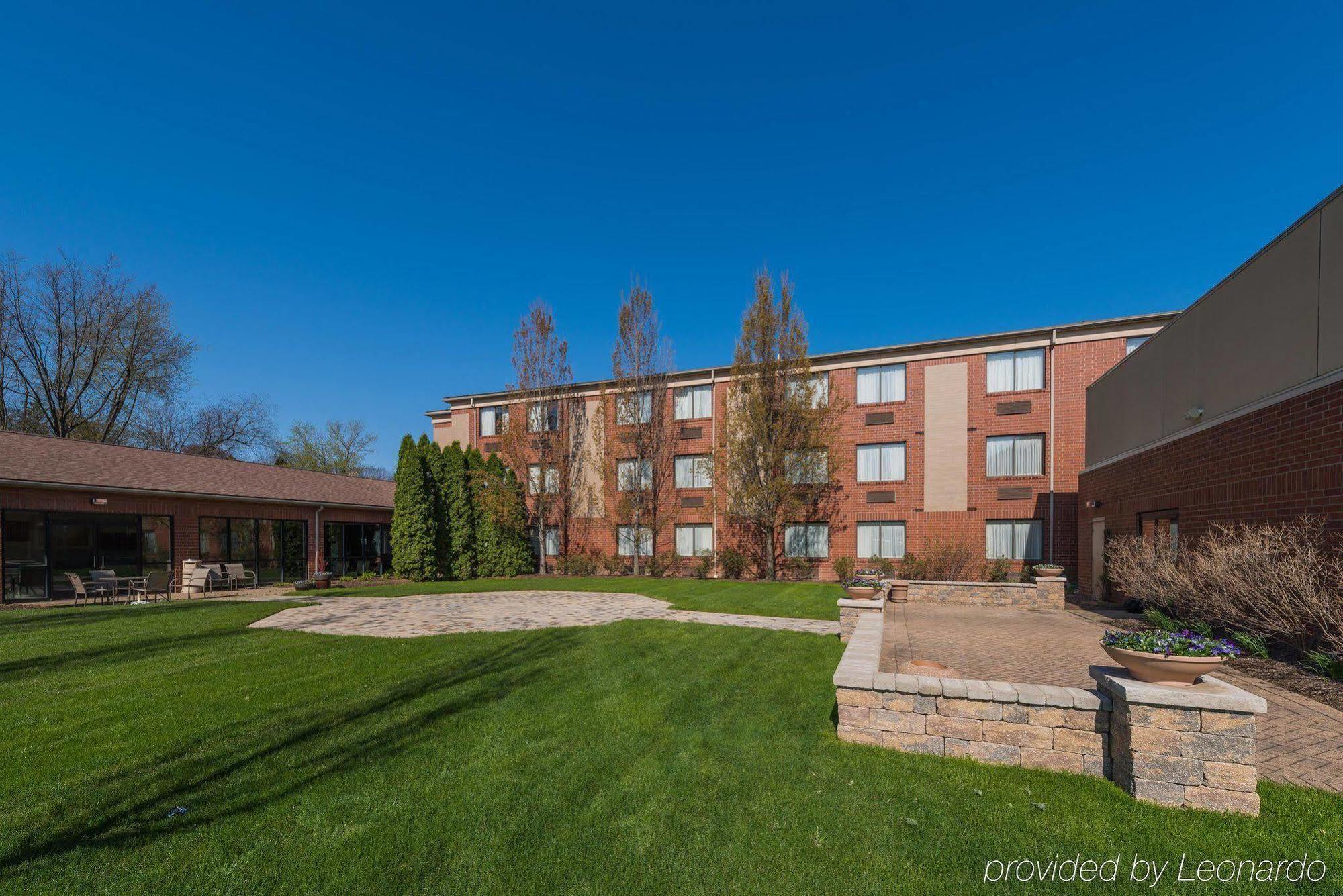 Holiday Inn Express - Akron Nw - Fairlawn, An Ihg Hotel Exterior photo