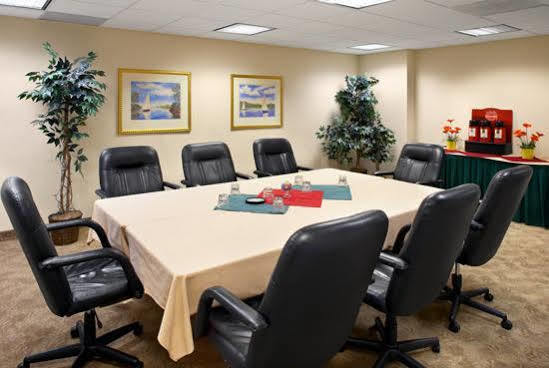 Holiday Inn Express - Akron Nw - Fairlawn, An Ihg Hotel Facilities photo